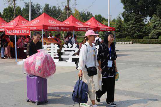 学生工作者志愿活动