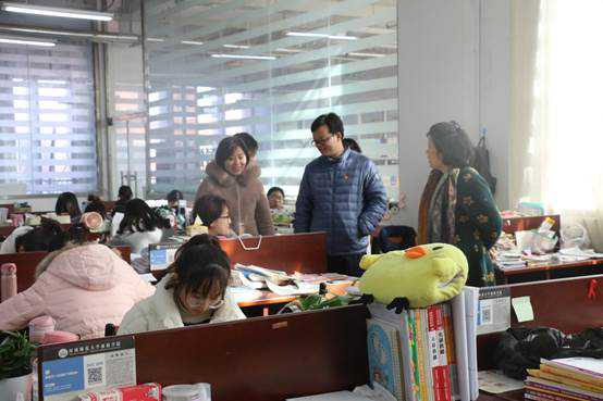 说明: 说明: C:\Users\Administrator\Desktop\12月4日\IMG_5650_wps图片.JPG