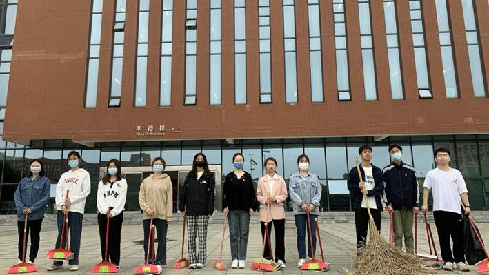 2e6b6479-0cf5-4325-92a1-9fe4197f5239